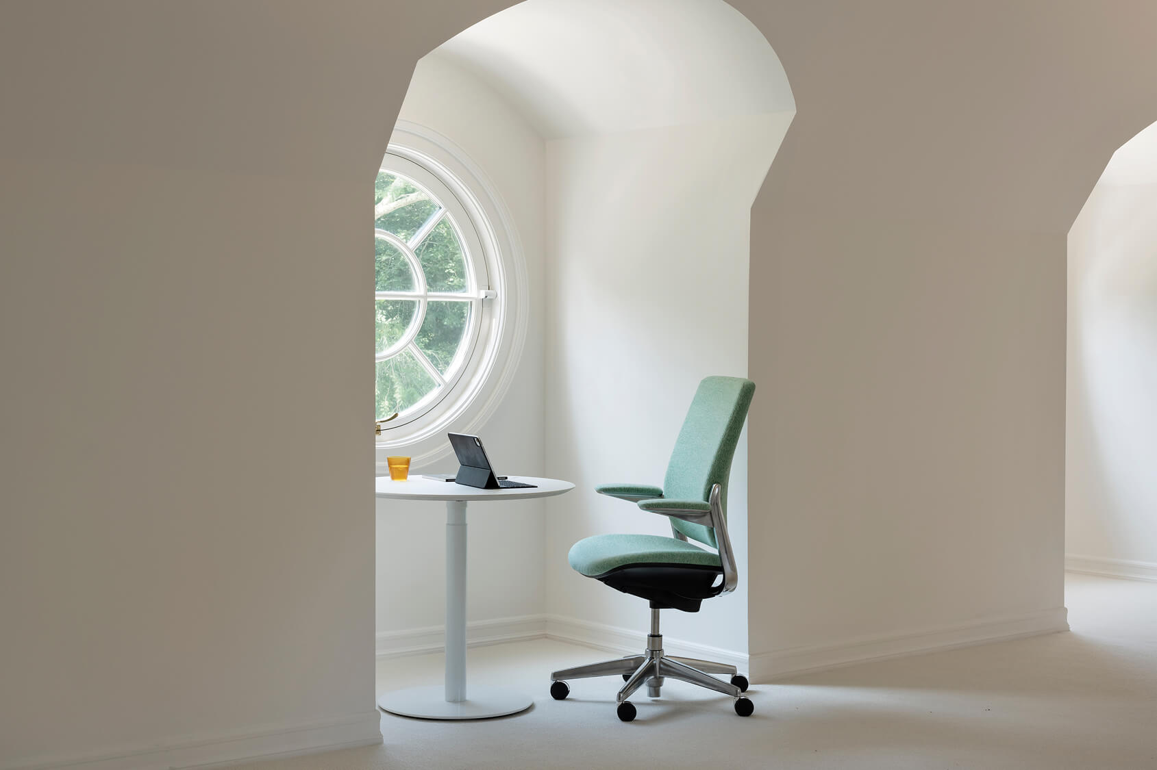 Freedom Headrest in Kvadrat Vanir textile with Graphite Frame